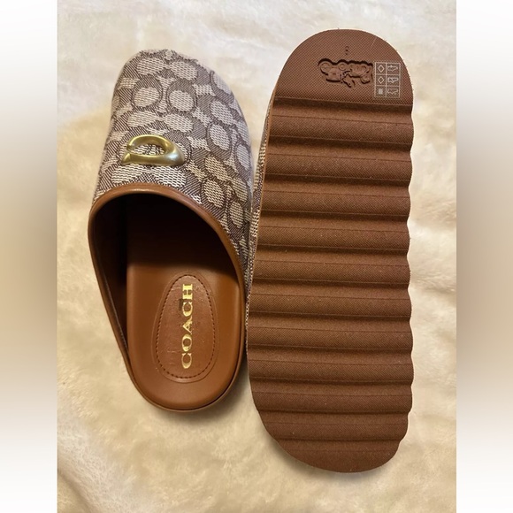 NEW Coach Hadley Signature Jacquard Slipper Size 8. Minor defect on insole - Picture 4 of 6